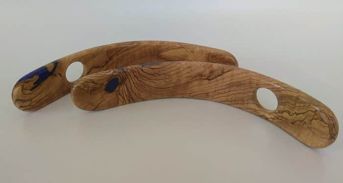 WI2-4 מעמד ליין עץ זית ומילוי אפוקסי כחול